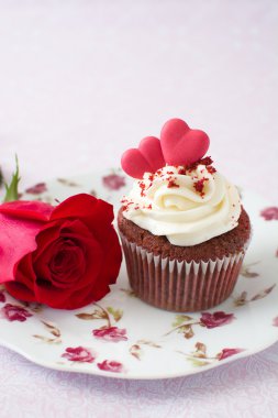 rose ve cupcake