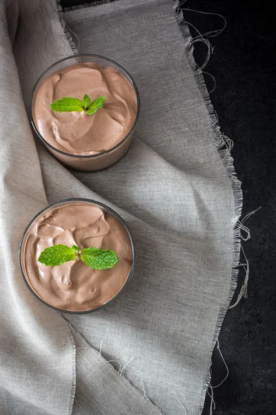 Fresh chocolate mousse — Stock Photo, Image