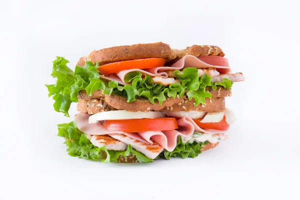 Pollo e verdure sandwich.white sfondo — Foto Stock