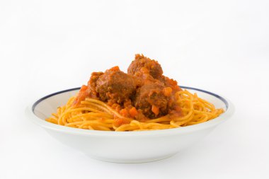 Köfteli spagetti.