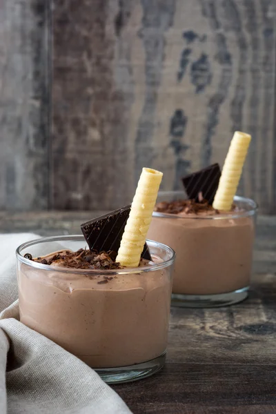 Fresh chocolate mousse — Stock Photo, Image