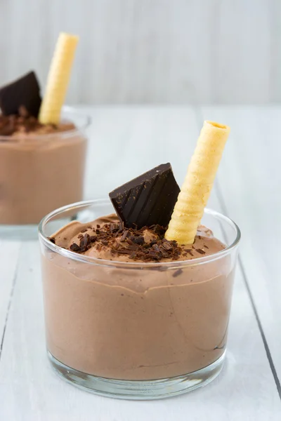Fresh chocolate mousse and wafer — Stock Photo, Image