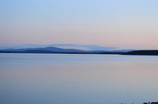 Solnedgång. Vita havet. — Stockfoto