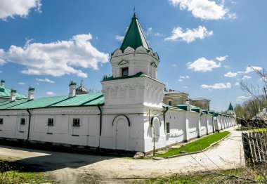 Erkekler St. Nicholas manastırda Staraya Ladoga.Russia.