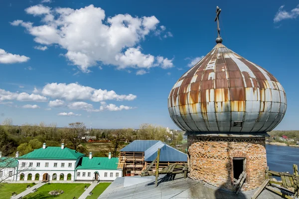 Męski klasztor św Mikołaja w Staraya Ladoga.Russia. — Zdjęcie stockowe