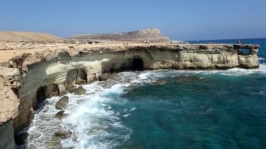 Cape Greco denizde heyecanı. Kıbrıs.