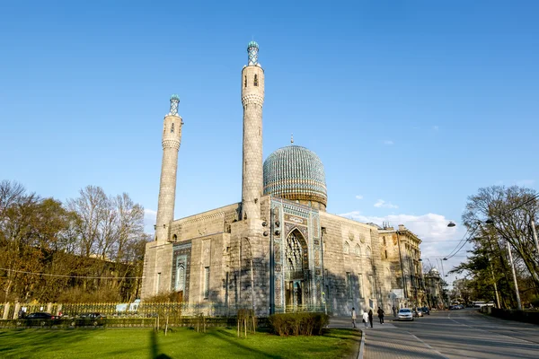 Vista da mesquita Catedral em São Petersburgo. Rússia — Fotografia de Stock