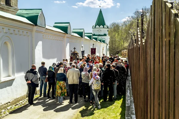 The procession at the festival of Easter in St. Nicholas monaste — Stock Photo, Image