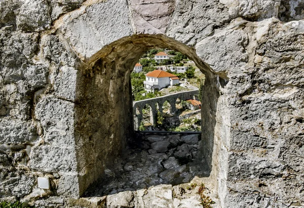 Aqueduct in old city of Bar. Montenegro. — Stock Photo, Image