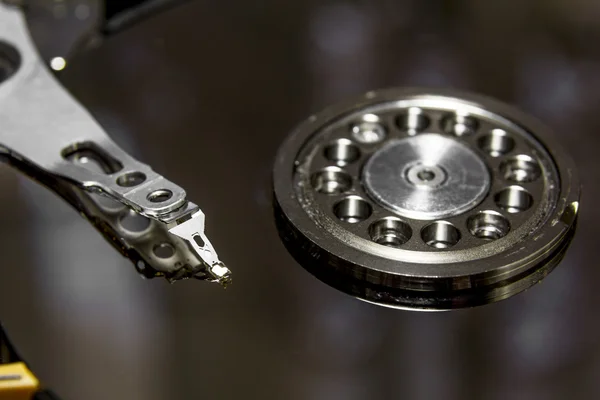 The hard drive from the computer disassembled — Stock Photo, Image