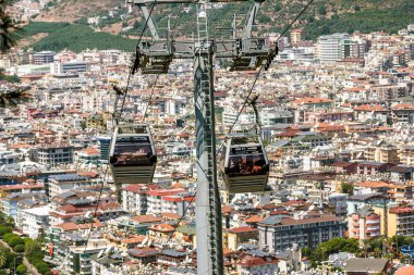 Alania.hindi. 4, 2020. Türkiye, Alanya 'daki kalenin füniküleri.
