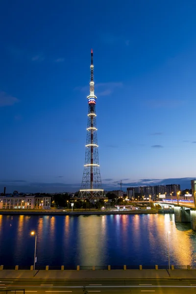 The TV Tower of the Leningrad Radiotelevision transmission Cente — Stock Photo, Image