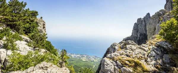 Panoramic view from the top of Mount Ai-Petri Crimea — Stock Photo, Image