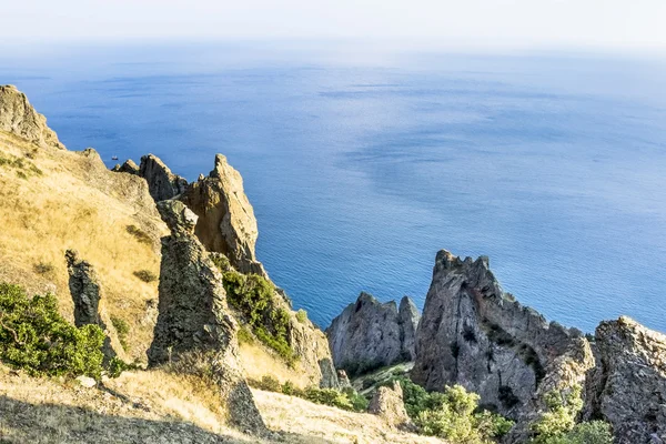 Crimea, extinct volcano Kara-Dag mountain reserve — Stock Photo, Image