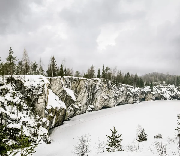 Harsh northern Misty landscape. Ruskeala marble quarries in Kare — Stock Photo, Image