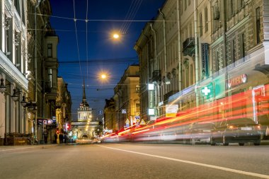  Gorohovaya sokak manzaraları gece illumin için Bahriye için