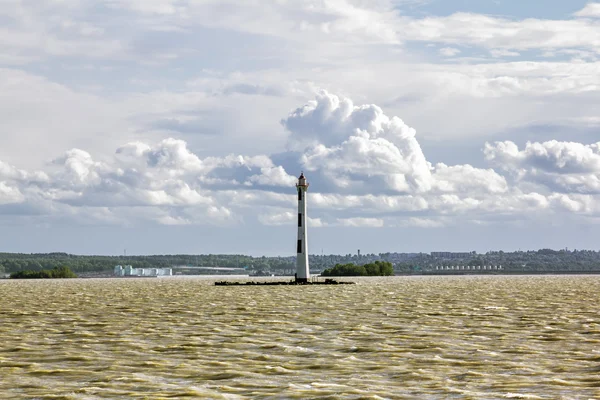 灯台サンクトペテルブルク港でフィンランドの湾、 — ストック写真