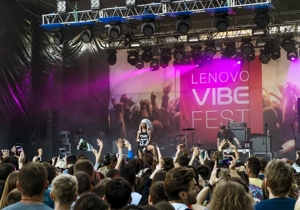 Lenovo vibe fest. Concerto de "IOWA". São Petersburgo . — Fotografia de Stock