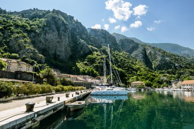 Navy Pier yat Kotor şehir ile 