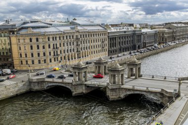 Lomonosov köprü Fontanka Nehri görünümüne içinde