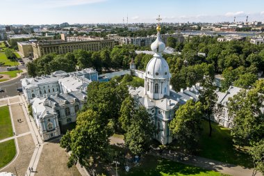St. Petersburg c Smolny Katedrali'nin çan kulesine üzerinden görüntülemek