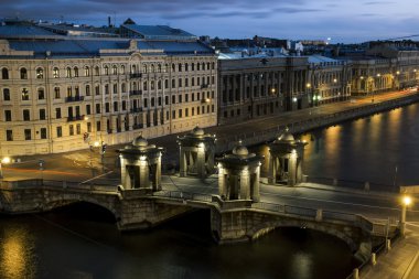 Lomonosov köprü Fontanka Nehri görünümüne içinde