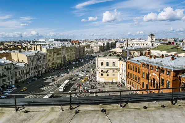 The view from the roof on Ligovsky Prospekt and Moskovsky train — Stock Photo, Image