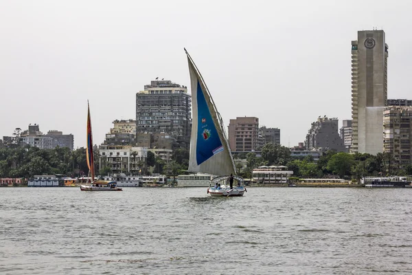 Sailboats on the Nile in Cairo in Egypt — Stock Photo, Image