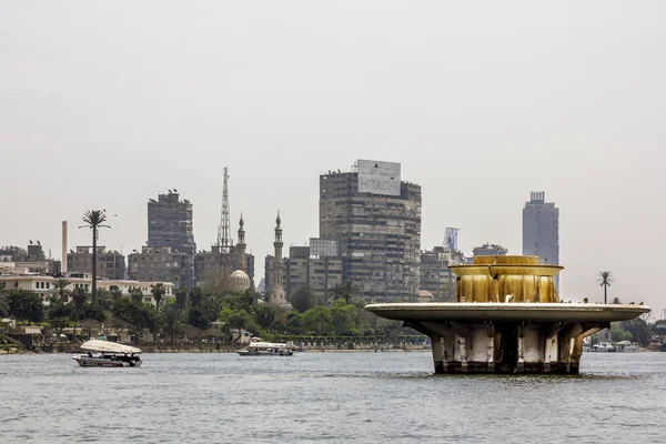 The house on the Quays on the river Nile in Cairo.Egypt — Stock Photo, Image