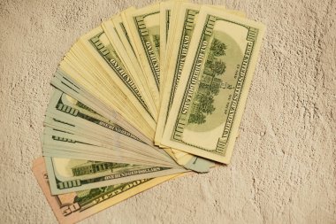 Farklı banknotlar. Dolar geçmişi. Farklı Amerikan dolarlarının geçmişi. Finans kavramı.