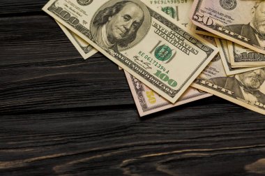 Dolar geçmişi. Dolar geçmişi. Farklı Amerikan dolarlarının geçmişi. Finans konsepti. Farklı banknotlar..