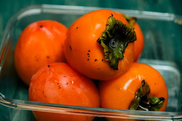 Persimmon Frugt Rustikt Bord Vintage Stil Persimmon - Stock-foto