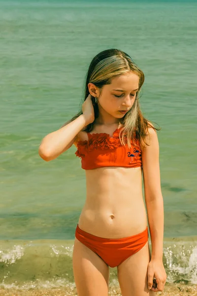 Dziewczyny Latem Dziewczyna Stroju Kąpielowym Wakacjach Nastolatka Lat Letni Portret — Zdjęcie stockowe