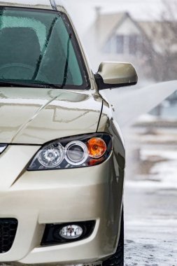 Araba yıkama, su ve köpük temizleme. Otomatik, servis aracı endüstrisi oto yıkama, servis