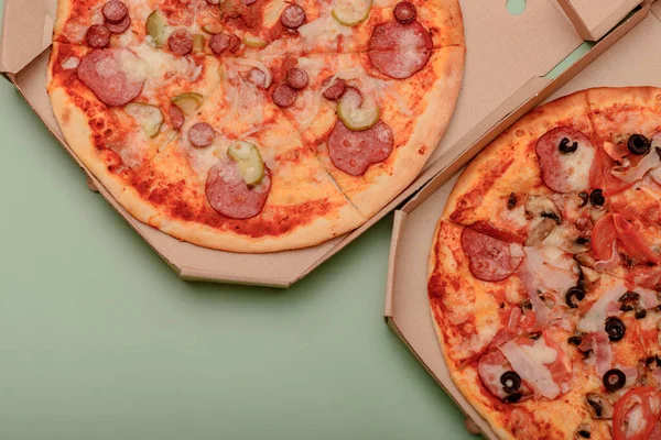 Pizza Carton Ondulé Brun Boîte Emporter Sur Fond Coloré Ronde — Photo