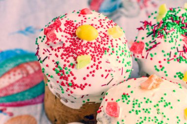 Paskalya pastası ile Paskalya bayramı konsepti. Paskalya konsepti. Paskalya kutlaması