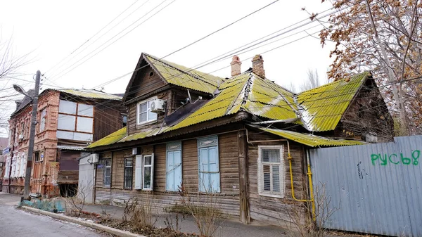 Astrakhan Rússia Janeiro 2021 Edifícios Antigos Cidade Fachada Rua Shahumyan — Fotografia de Stock