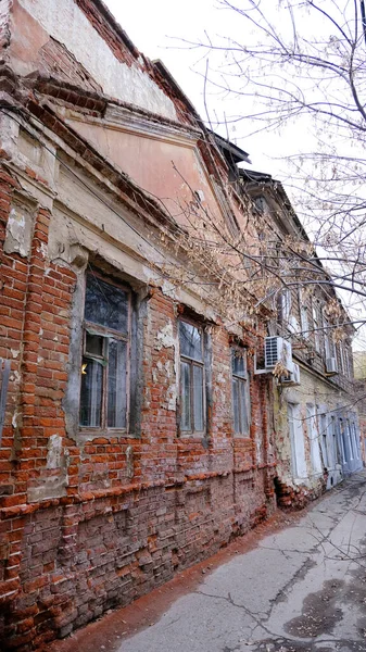 Astracán Rusia Enero 2021 Edificios Antiguos Ciudad Fachada Calle Shahumyan —  Fotos de Stock