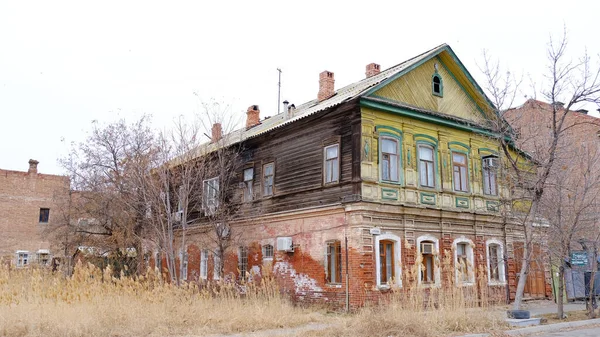 Astrakhan Rusko Ledna2021 Staré Budovy Města Fasáda Čechovská Ulice — Stock fotografie