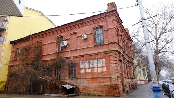 2021年1月15日 俄罗斯阿斯利康 这座城市的老建筑 立面列宁街 — 图库照片