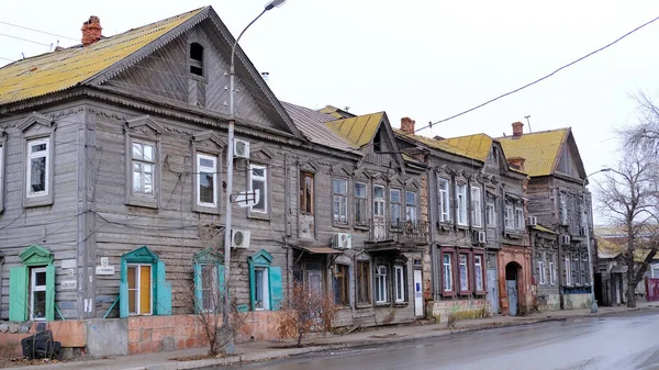 Astrakhan Rússia Janeiro 2021 Edifícios Antigos Cidade Fachada Rua Kalinina — Fotografia de Stock