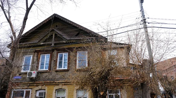 Astrakhan Rússia Janeiro 2021 Edifícios Antigos Cidade Fachada Rua Kibalchich — Fotografia de Stock