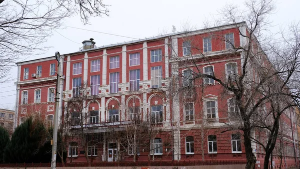 Astracán Rusia Enero 2021 Edificios Antiguos Ciudad Fachada Calle Mechnikov —  Fotos de Stock