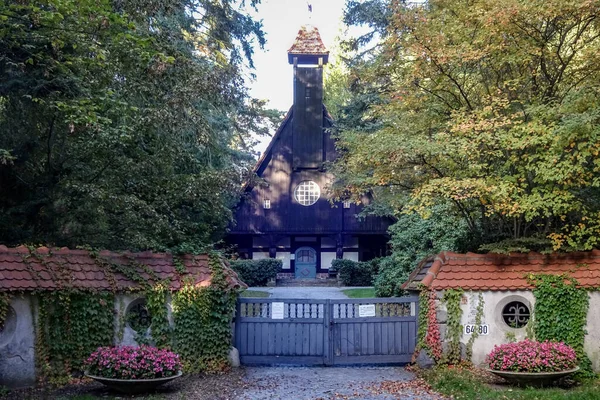 Dřevěná Kaple Hřbitově Hainbuchenstrasse Berlíně Frohnau — Stock fotografie
