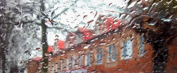 Gotas Lluvia Vidrio Ventana Fondo Ciudad Lluviosa — Foto de Stock