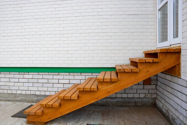 Escadaria Madeira Pintada Com Mancha Entrada Para Casa — Fotografia de Stock