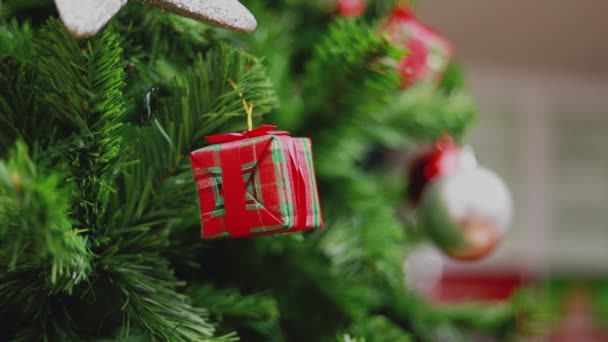 Close Christmas Gift Box Balls Lights Ornaments Christmas Tree Celebrates — Stock Video