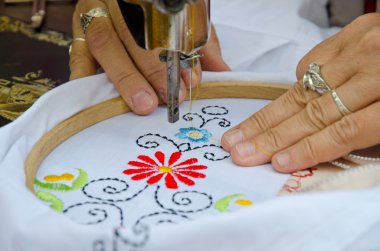 Tekstil brode makinesi