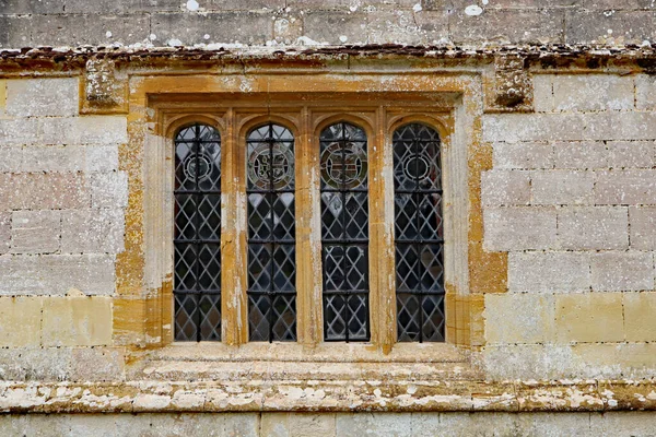 Une Vieille Fenêtre Plomb Avec Cadre Béton Dans Une Vieille — Photo