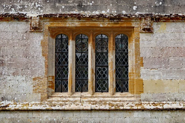 Une Vieille Fenêtre Plomb Avec Cadre Béton Dans Une Vieille — Photo